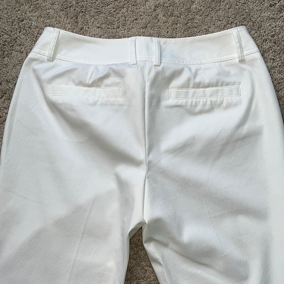 Express Capris - Picture 4 of 5